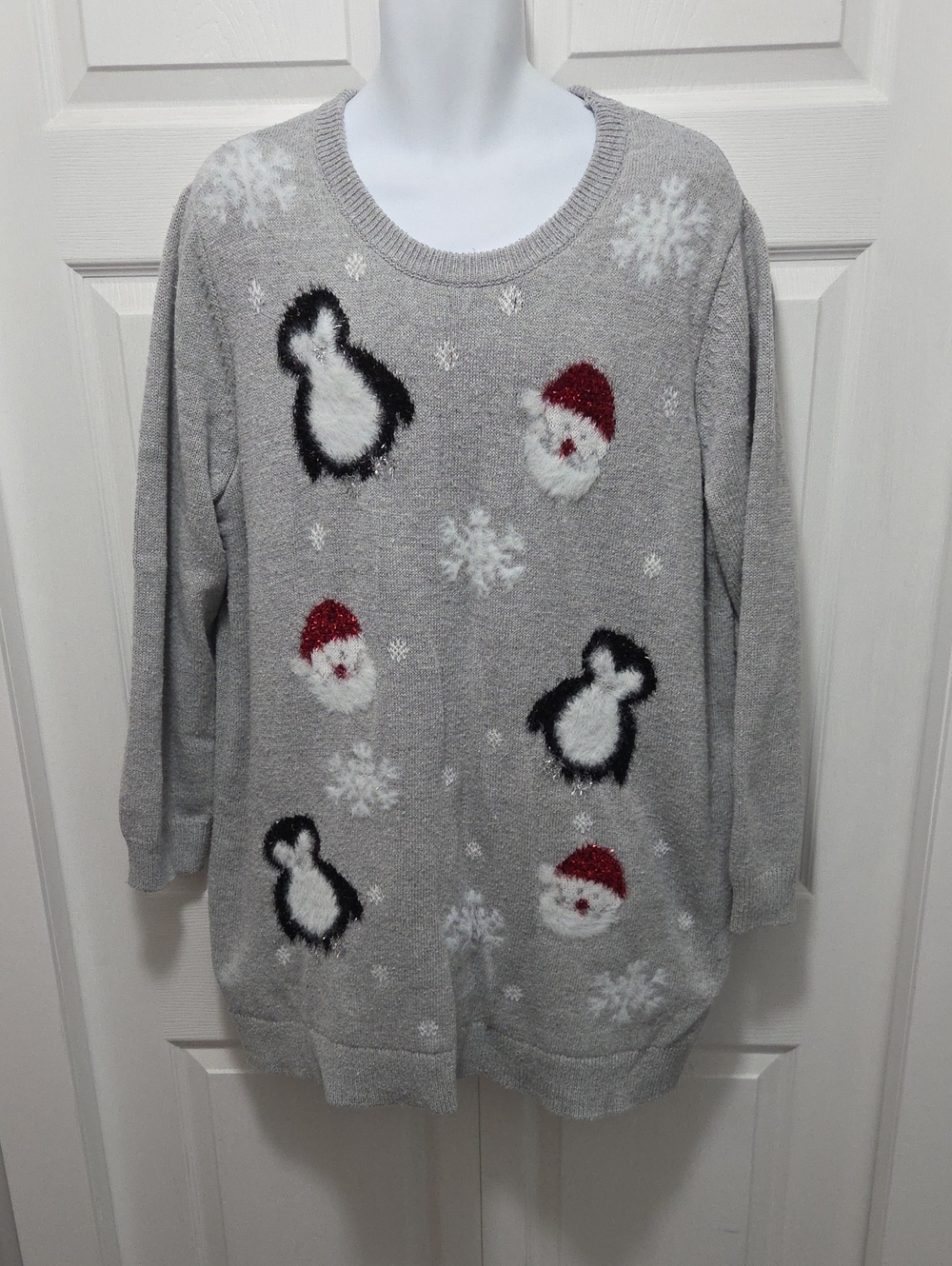 George 3x Gray Crewneck Sweater with Penguins and Santa Hats Christmas Sweater